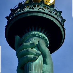 Meet your Posher, Linda